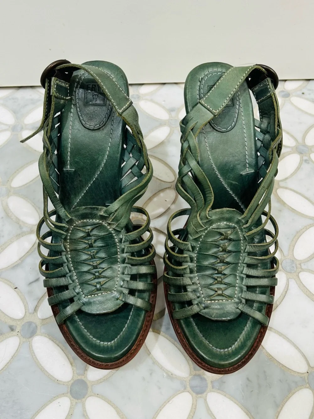 Frye Joy Huarache Platform Sandals Olive Green Leather Wood Heels Boho 9.5 - Picture 4 of 13